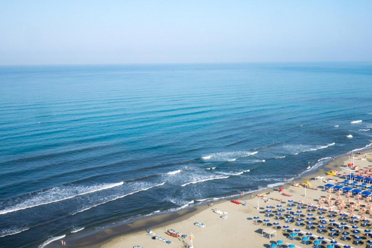 Appartamento Libeccio Lido di Camaiore Esterno foto